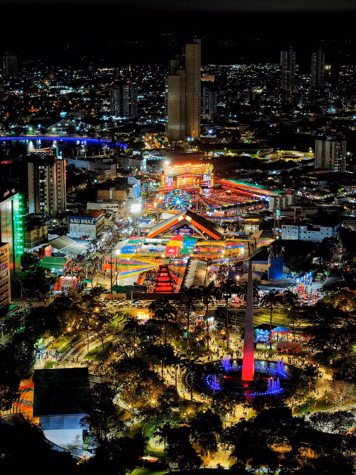São João de Campina Grande termina neste domingo após mais de 30 dias de festa; Flávio José e Pablo se apresentam