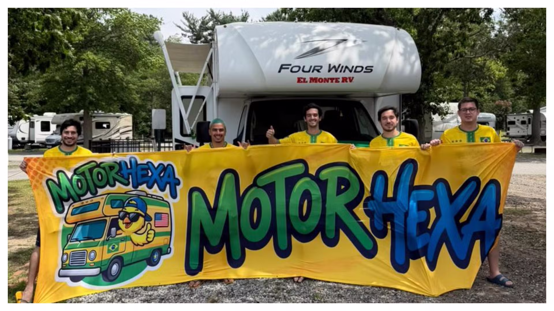 Pneu furado, cartão recusado, briga por banheiro: a aventura de 5 amigos em um motorhome atrás da seleção