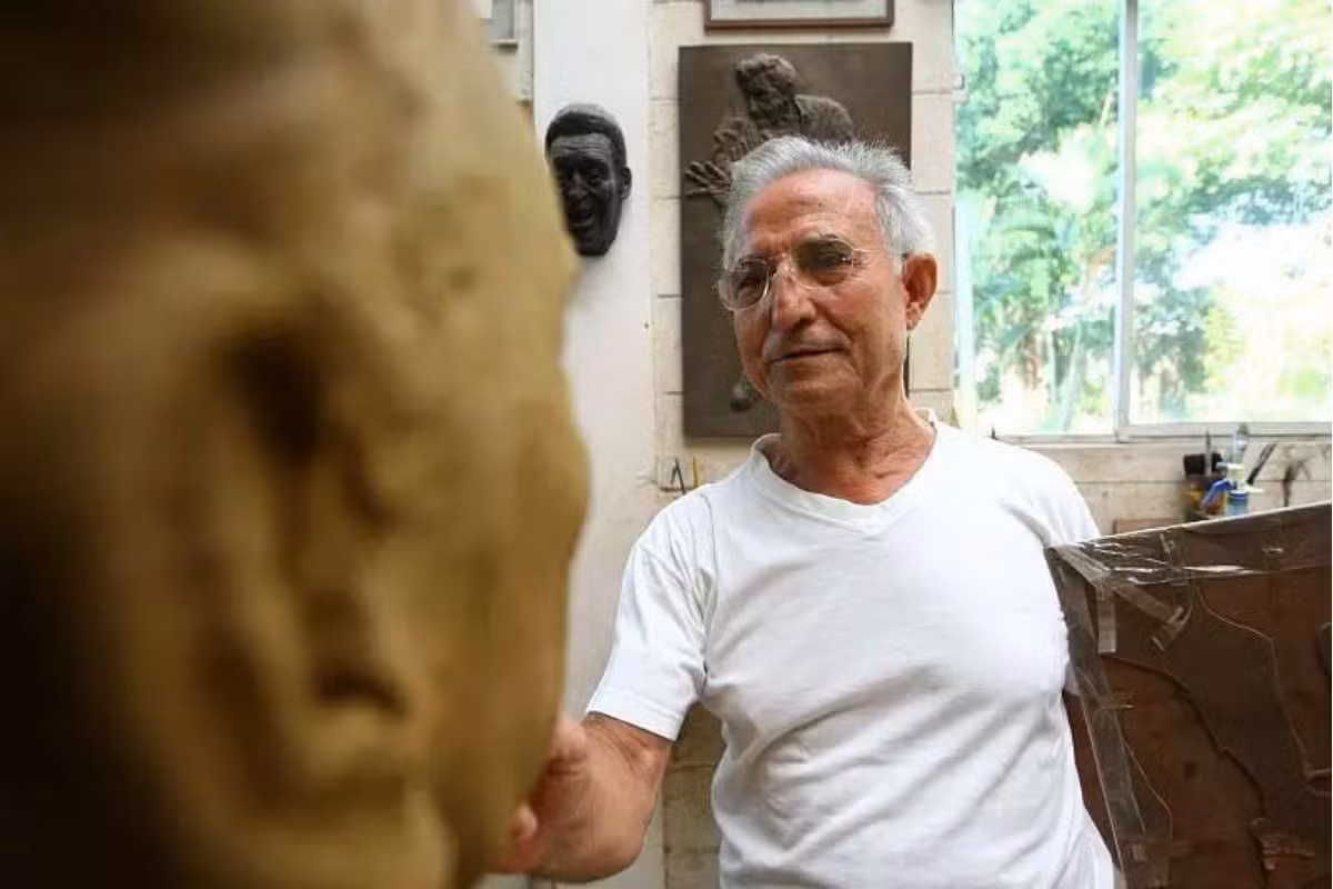 Luis Garcia Jorge, autor de 23 esculturas públicas em Santos, morre aos 95 anos