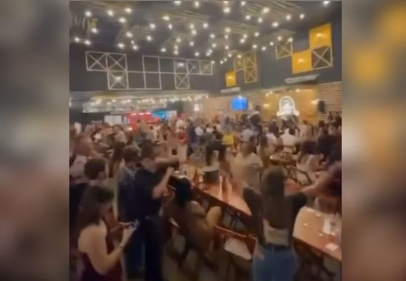 'Eu não vou embora': clientes reagem após bar ser fechado por fiscais em Palmas