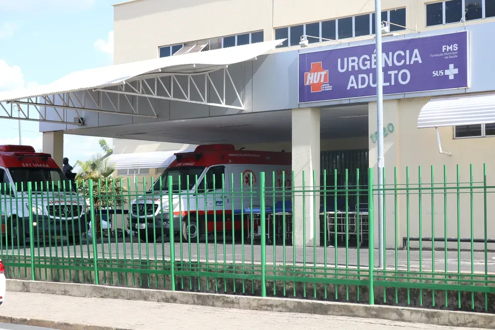 Homem reage e entra em luta corporal com suspeito durante tentativa de assalto em Teresina; dois feridos