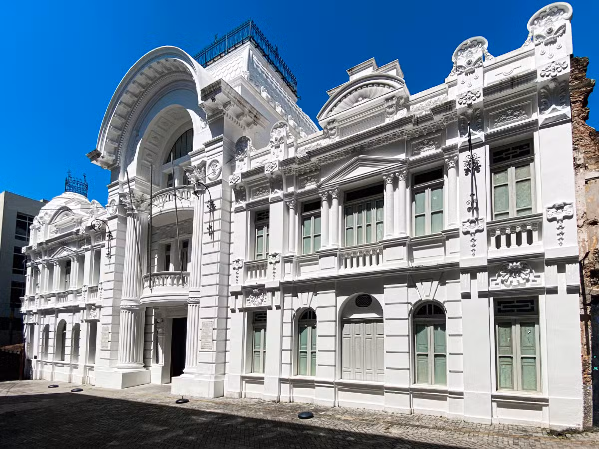 Salvador terá aula gratuita sobre uso de IA em processo criativo; inscrições estão abertas