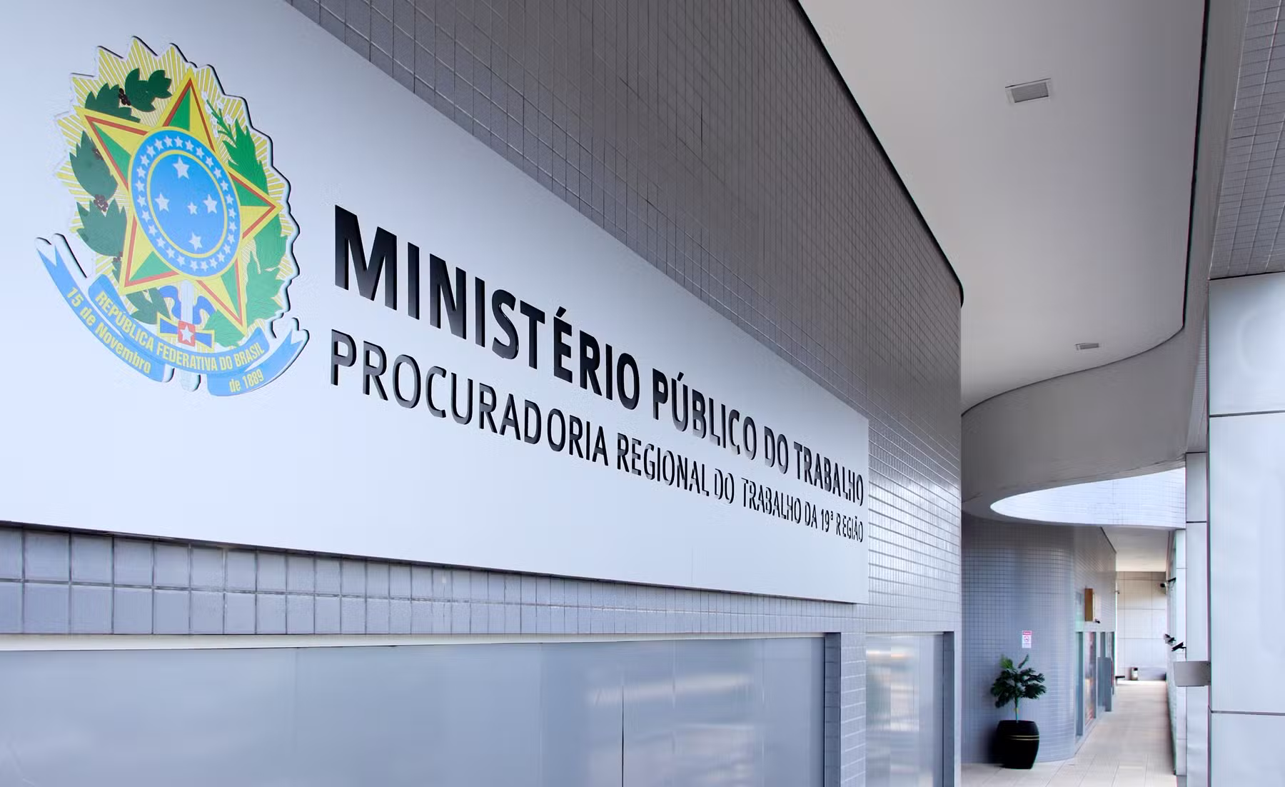 MPT-AL firma acordo com padaria de Maceió para garantir que empregados possam votar no 2º turno