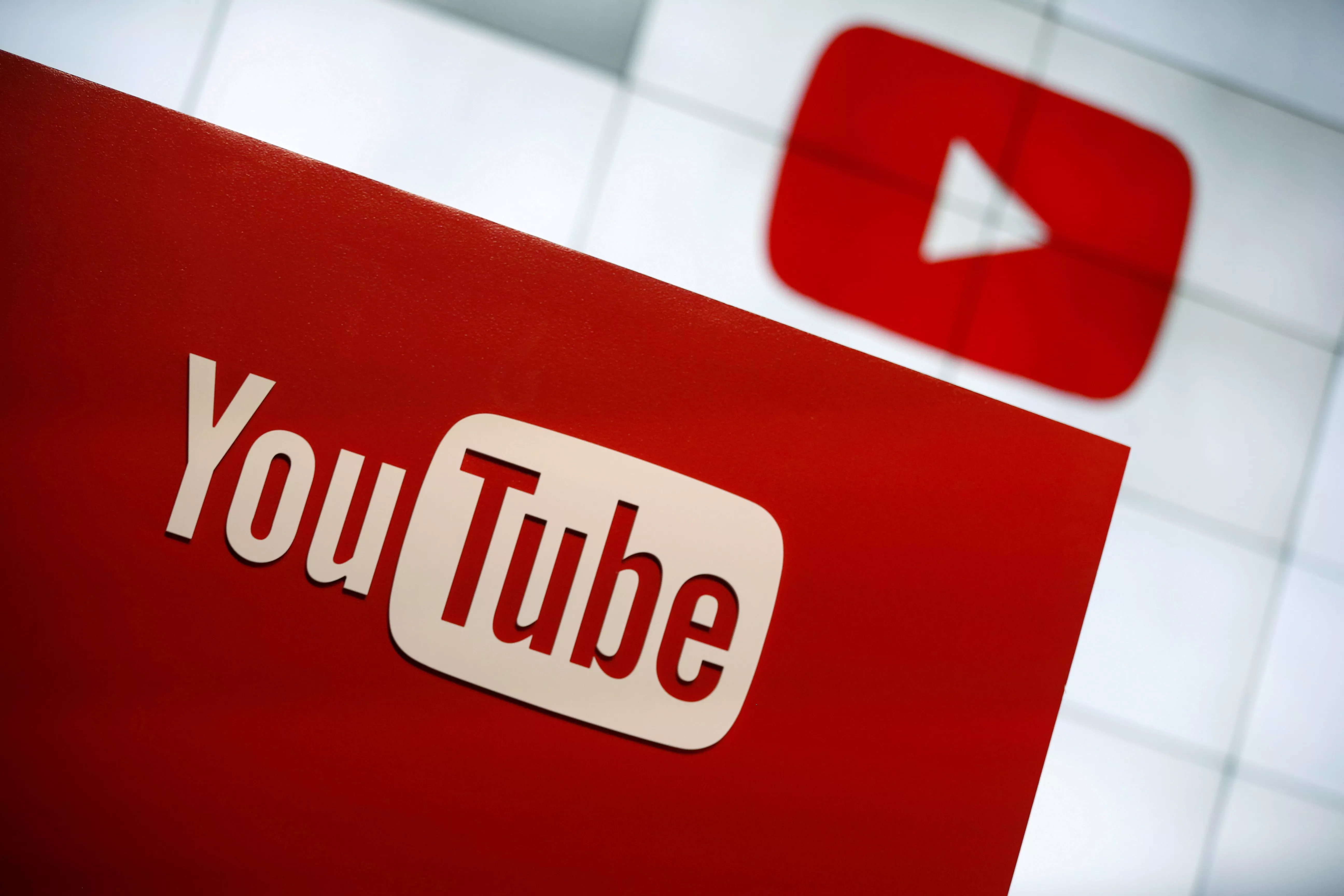 AGU notifica Google no Brasil sobre perfis no YouTube que promovem apostas ilegais
