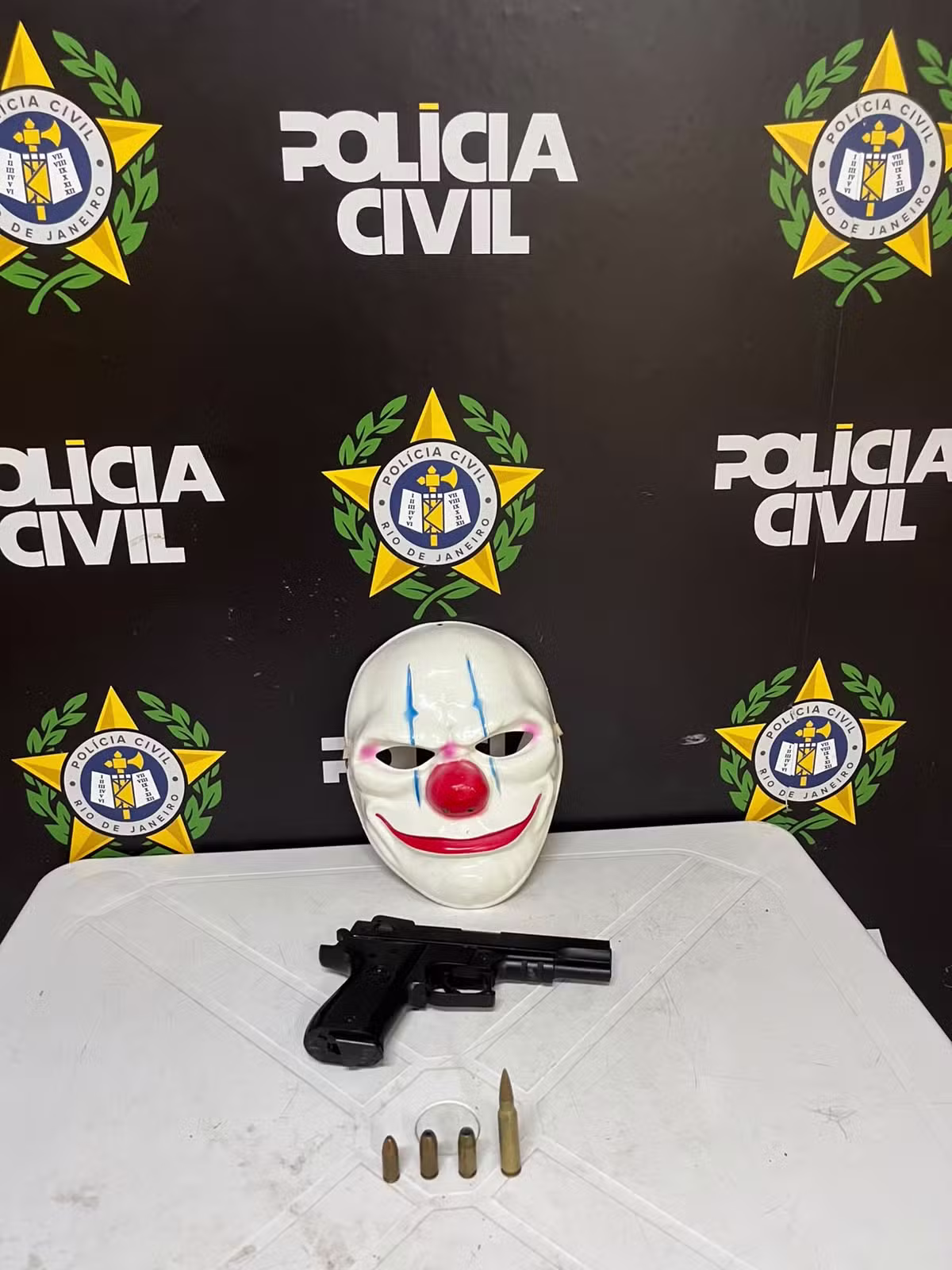 Foragido da Justiça é preso e autuado por posse de munições em Barra Mansa