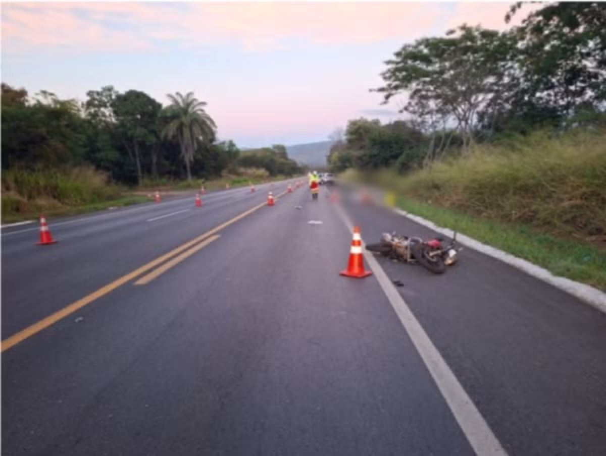 Motociclista morre em acidente na BR
