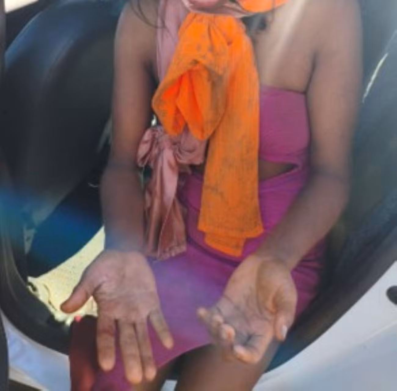 Sumiço de dinheiro, ameaça e agressão: como briga em casa noturna terminou com mulher jogada em rio em MG