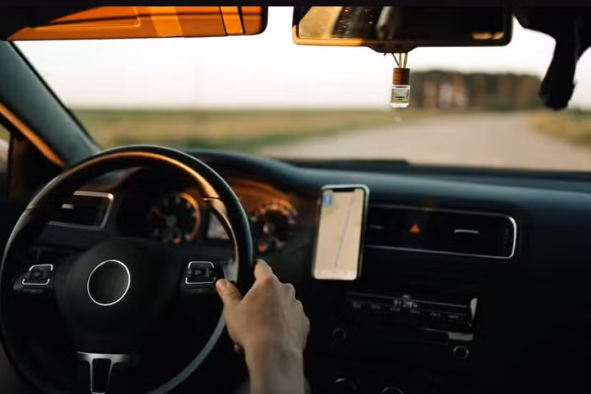 MPT processa Uber em R$ 321 milhões por cobrar taxa de motoristas para trabalhar