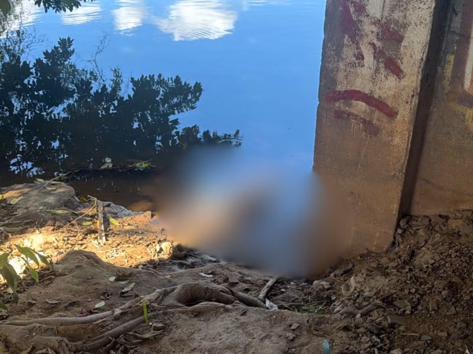 Corpo é encontrado às margens do Rio Doce em Governador Valadares