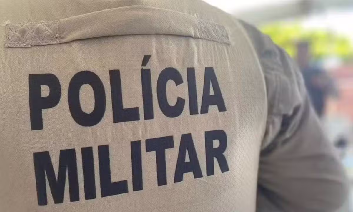 Homem é preso em flagrante após esfaquear tia de ex
