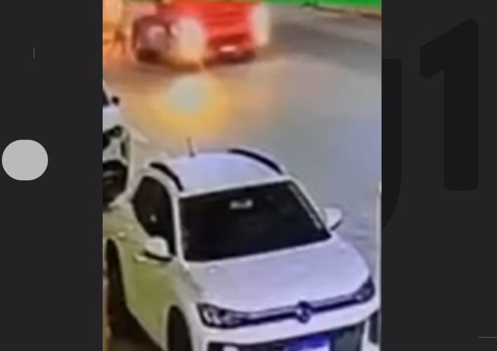 Jovem morre após subir em carreta, se desequilibrar e ser atropelado pelo veículo na BA
