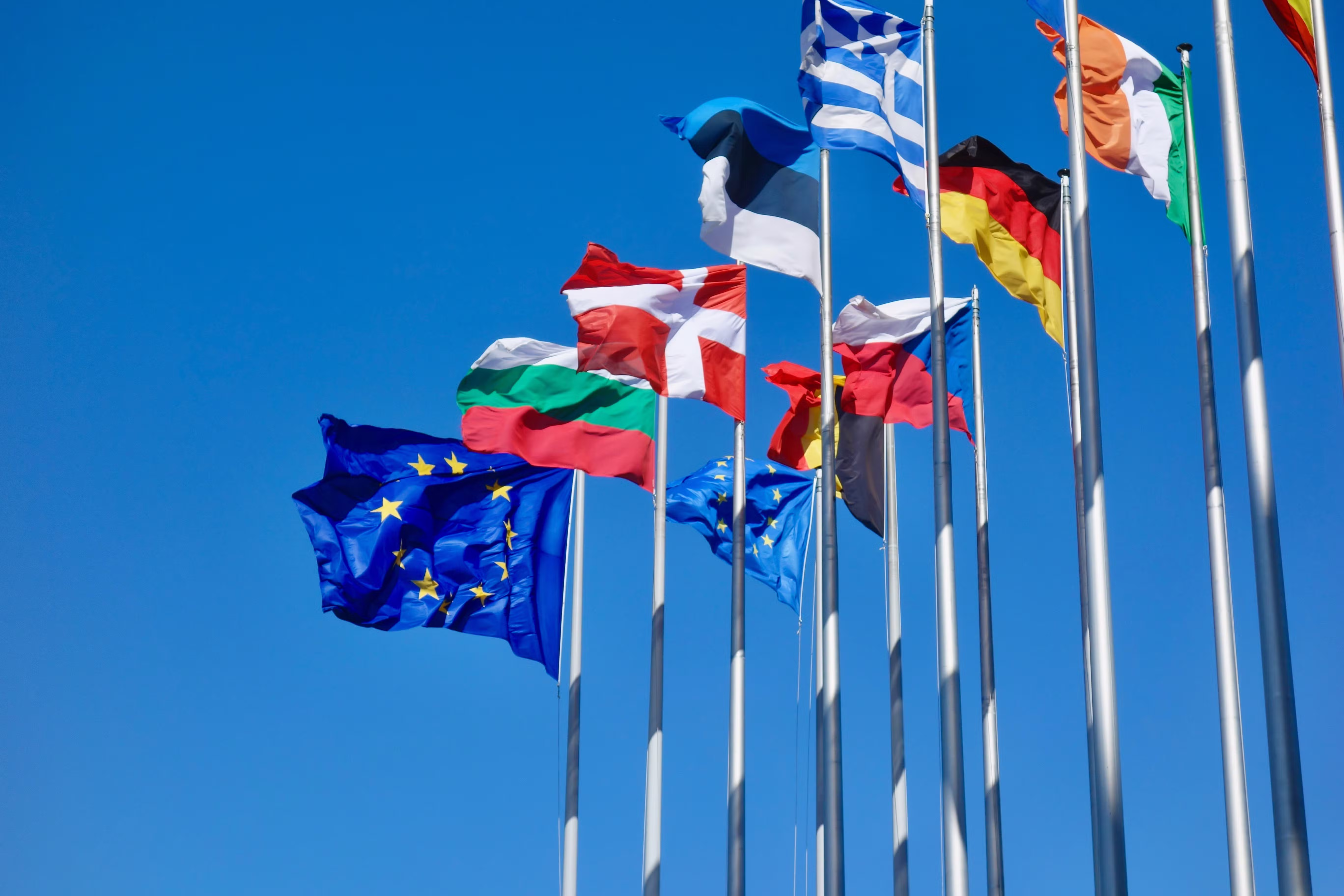 União Europeia amplia proteção à indústria e confirma tarifa de 50% sobre parte das importações de aço