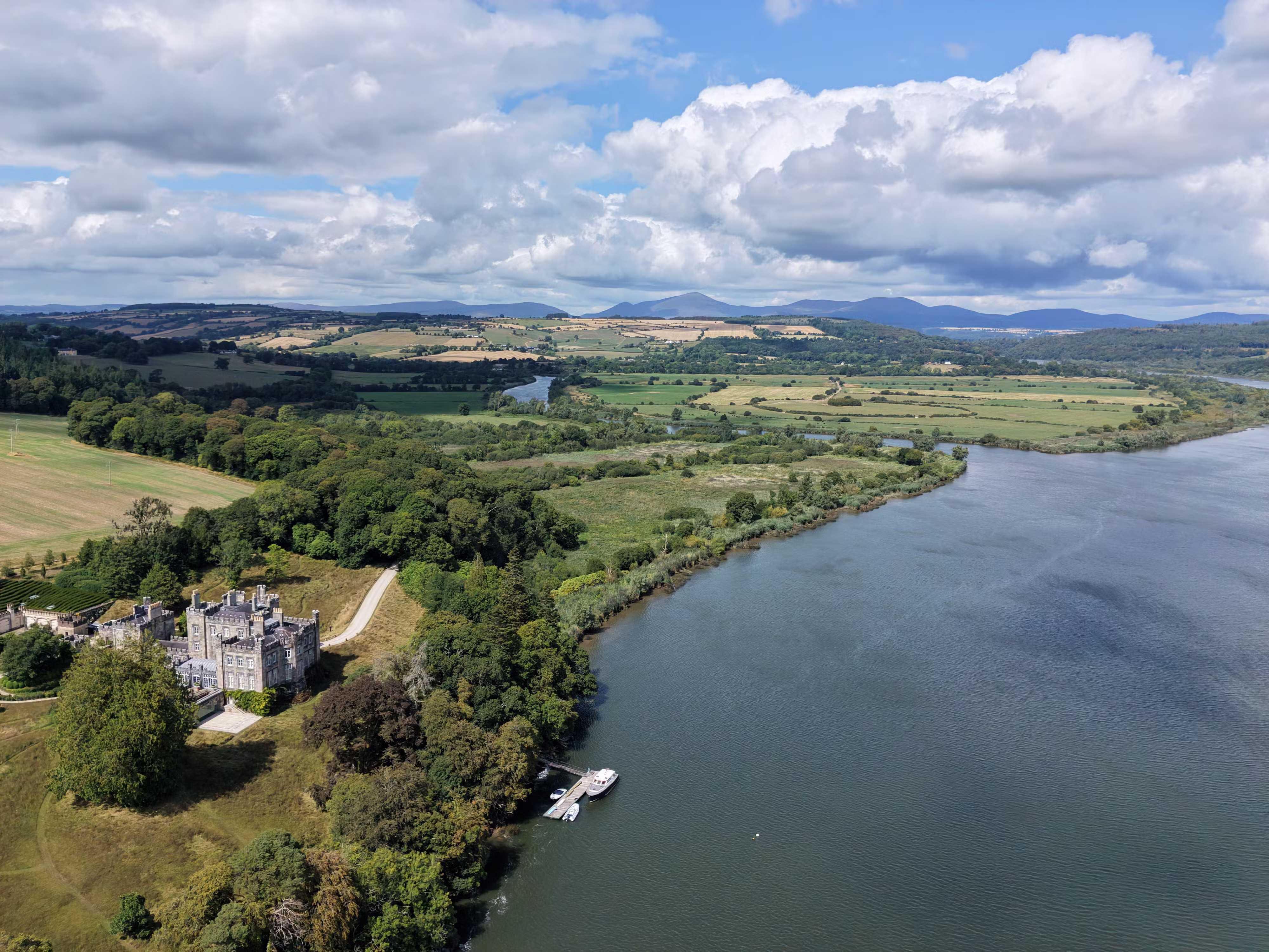 Mark Zuckerberg, da Meta, compra castelo do século XIX no sudeste da Irlanda; veja fotos