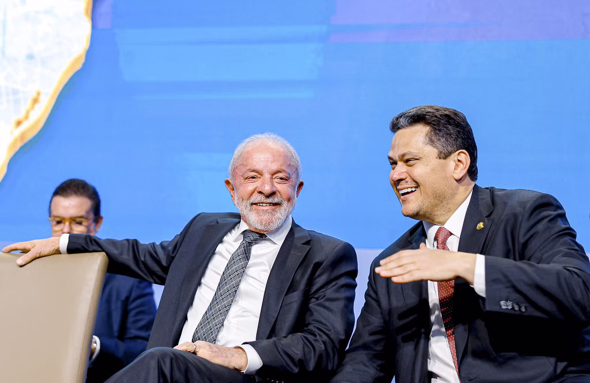 Lula e Alcolumbre se encontram na casa de Moraes após rompimento; senador fala em 'segredo'