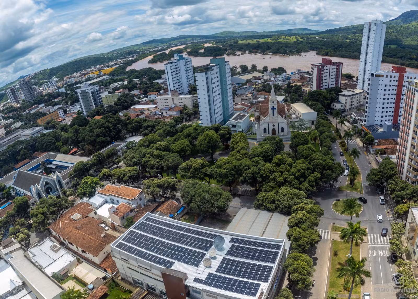 Governador Valadares tem mais de 193 mil pessoas aptas a votar nas Eleições 2026; veja outros dados