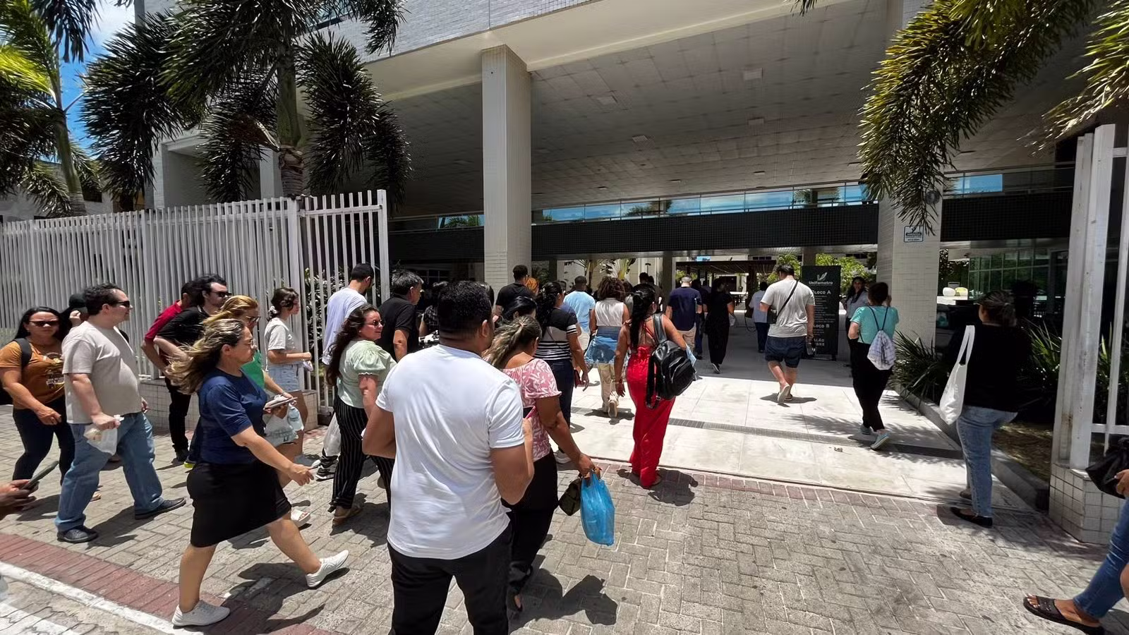 EXCLUSIVO: Governo monta acordo para levar modelo do CNU a estados e municípios