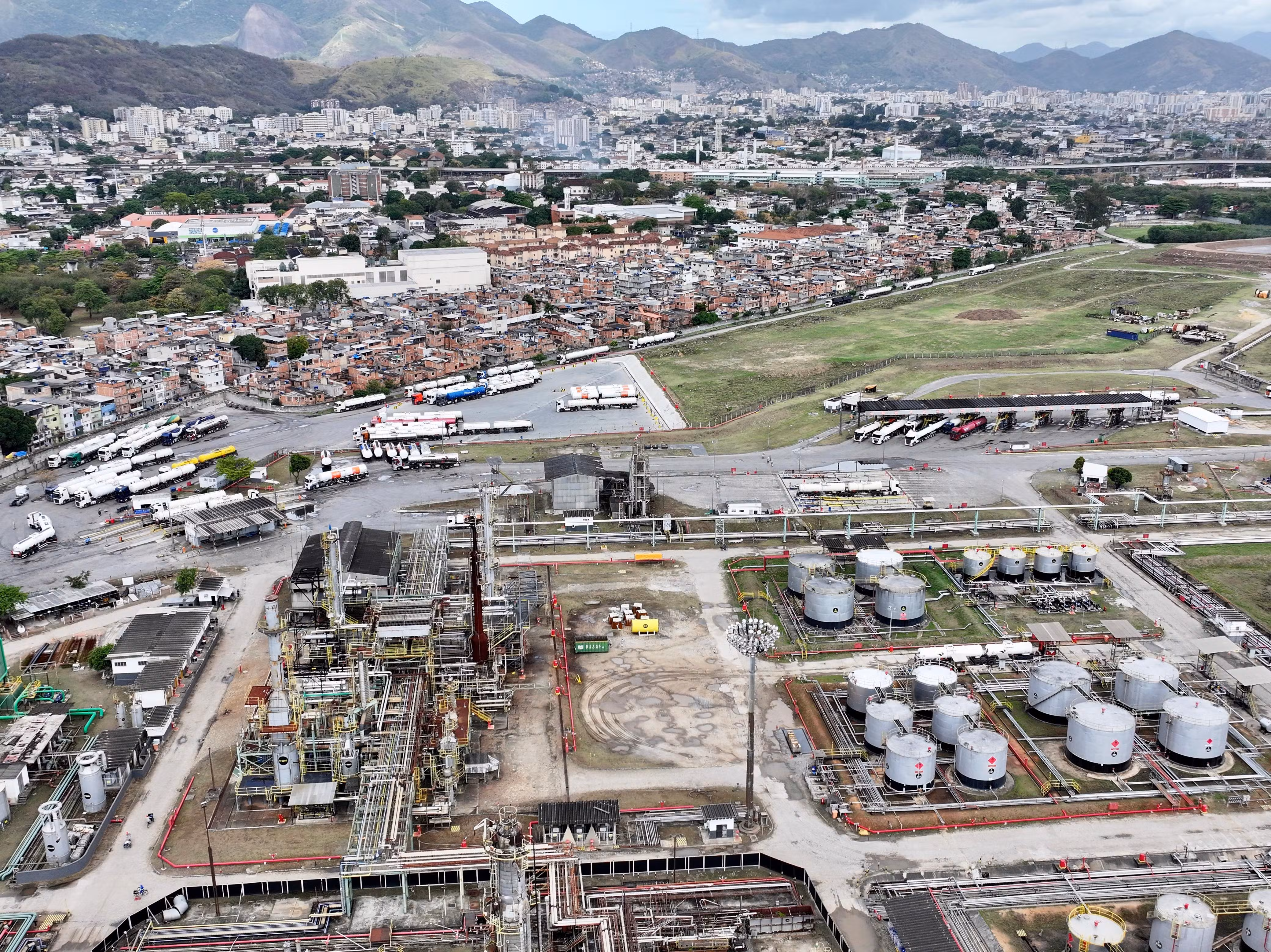 ANP revoga autorização de funcionamento da Refit