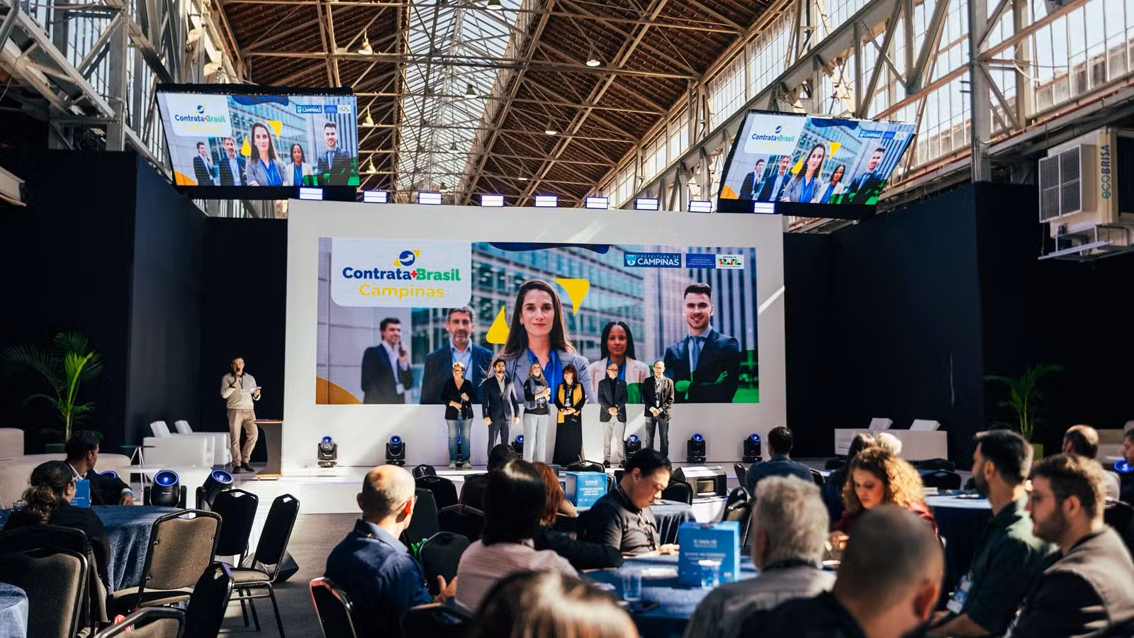 Governo amplia serviços para MEIs no Contrata+Brasil e regulamenta sistema de compras online