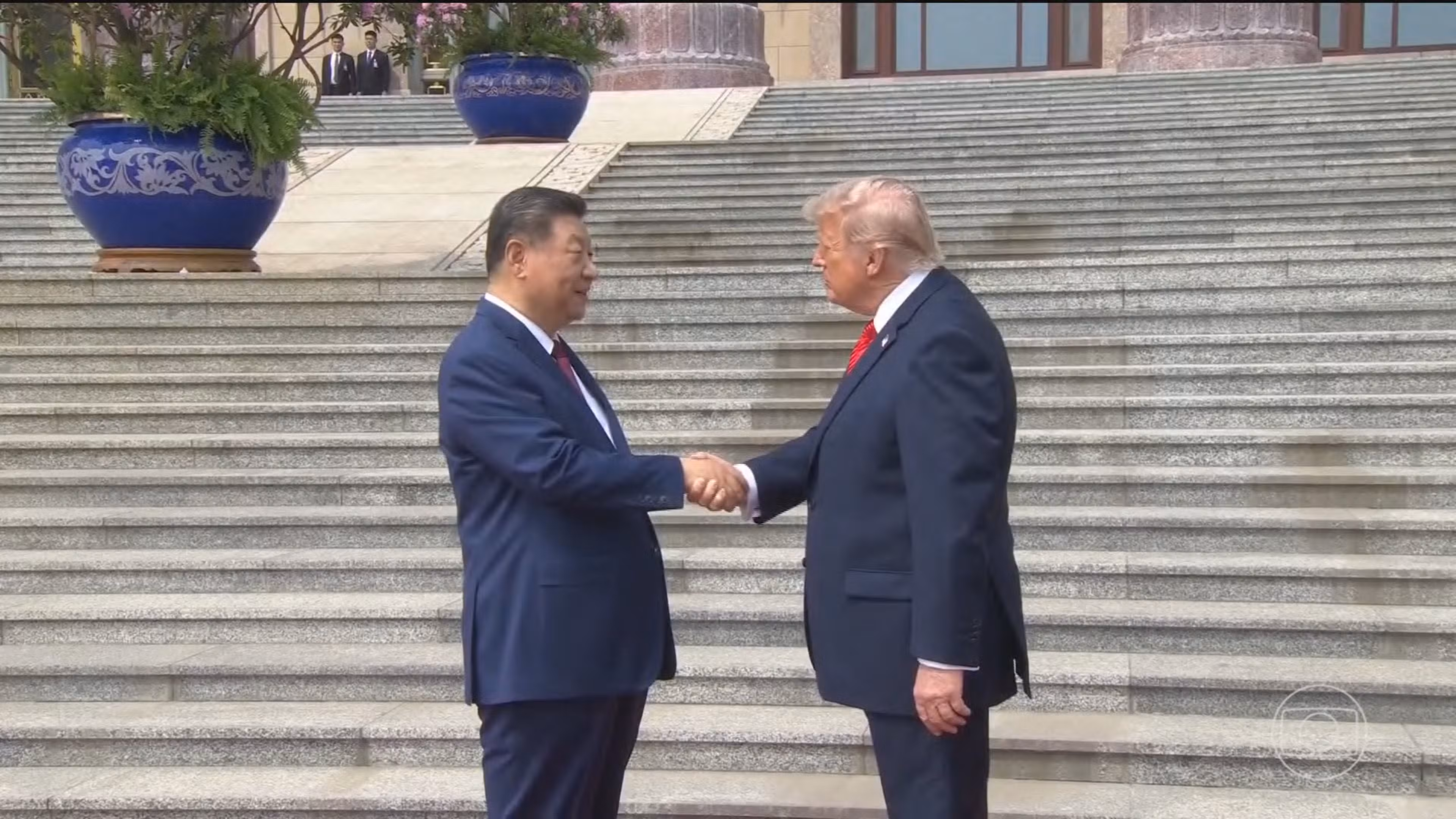 Dias após acusar China de interferir nas eleições de 2020, Trump confirma visita de Xi Jinping em setembro