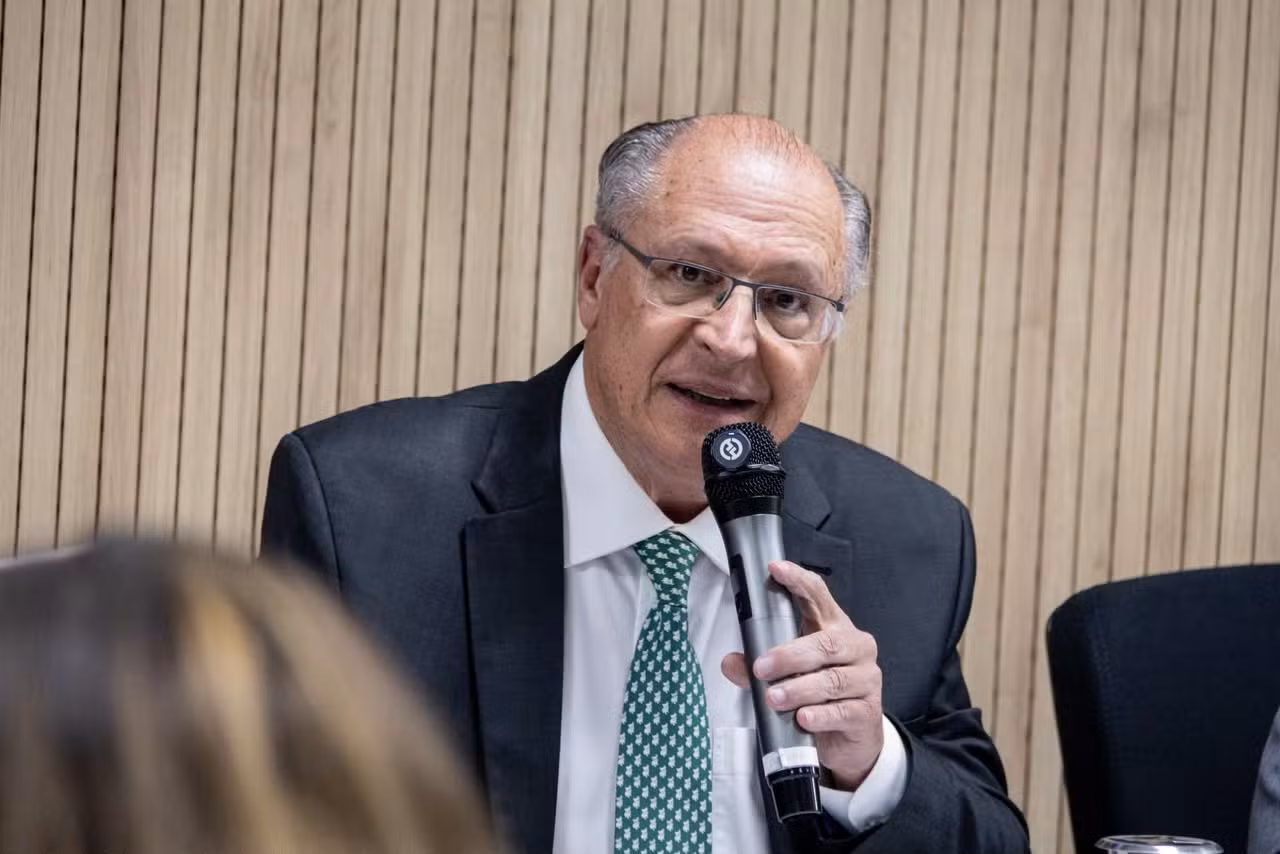 Alckmin contesta alegações dos EUA sobre tarifaço e diz que medida é 'injusta e descabida'