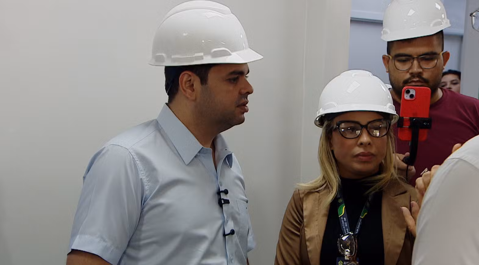 Eleições 2026: Roberto Cidade visita obras em maternidade e apresenta propostas para educação