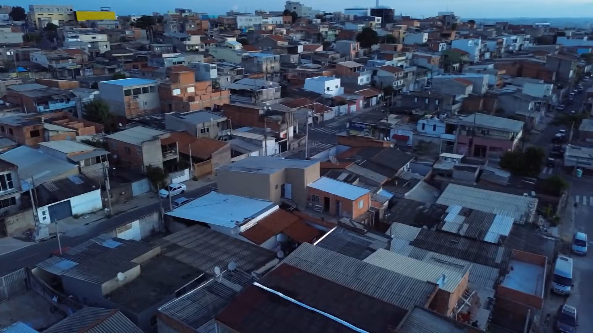 Crise climática faz 34% dos jovens de Campinas repensarem desejo de ter filhos, diz pesquisa