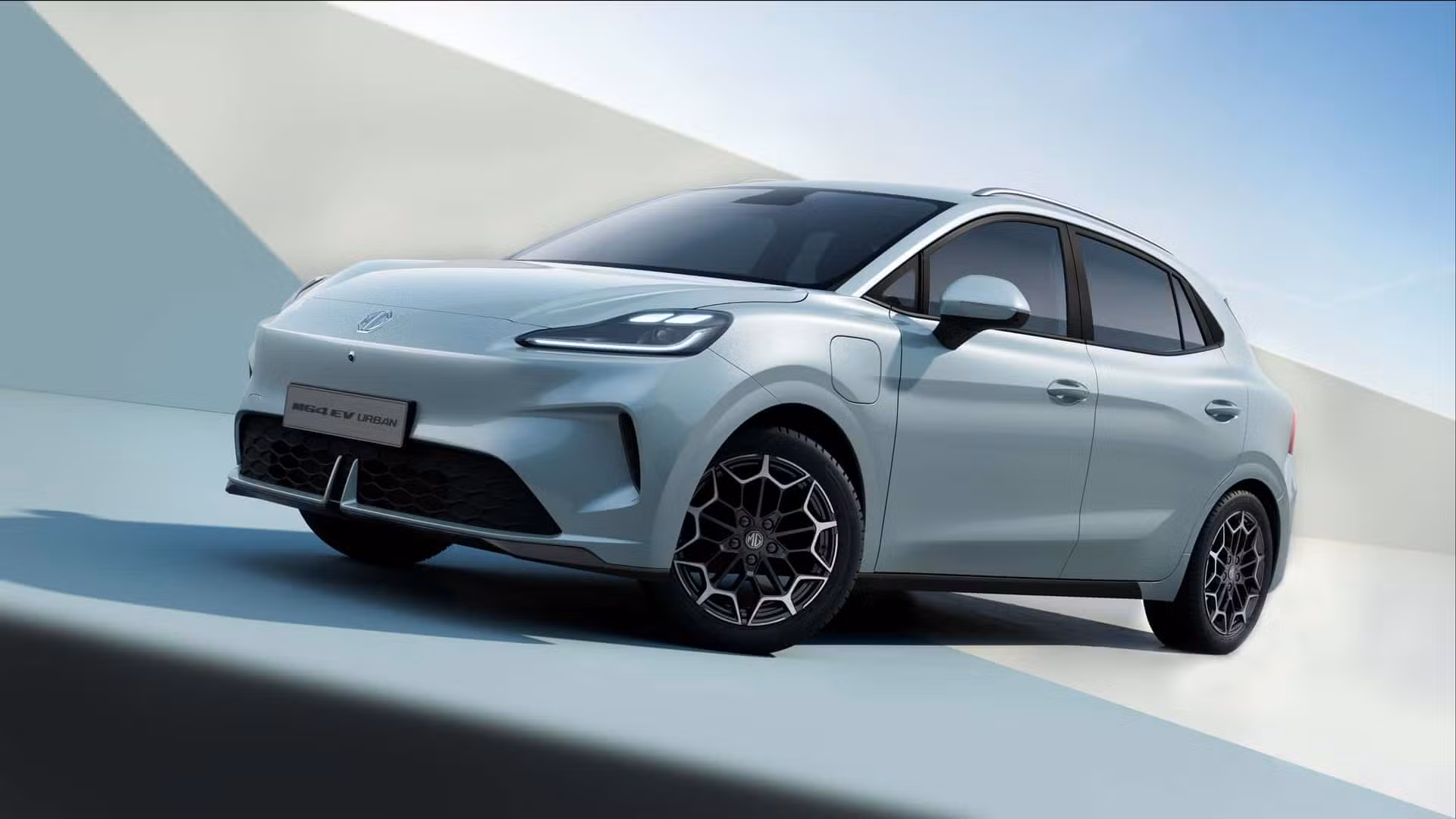 MG4 Urban chega por R$ 129.990; carro elétrico será feito no Ceará
