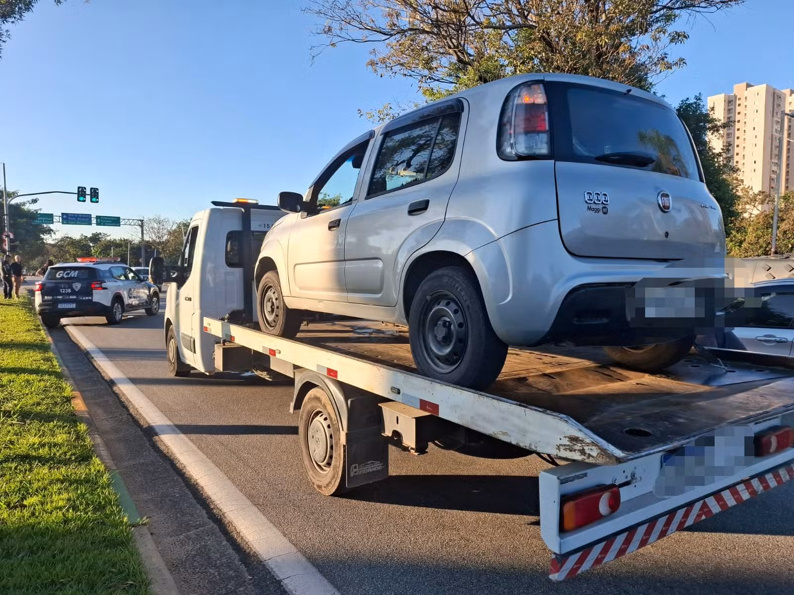GCM apreende carro com R$ 81 mil em multas em Sorocaba