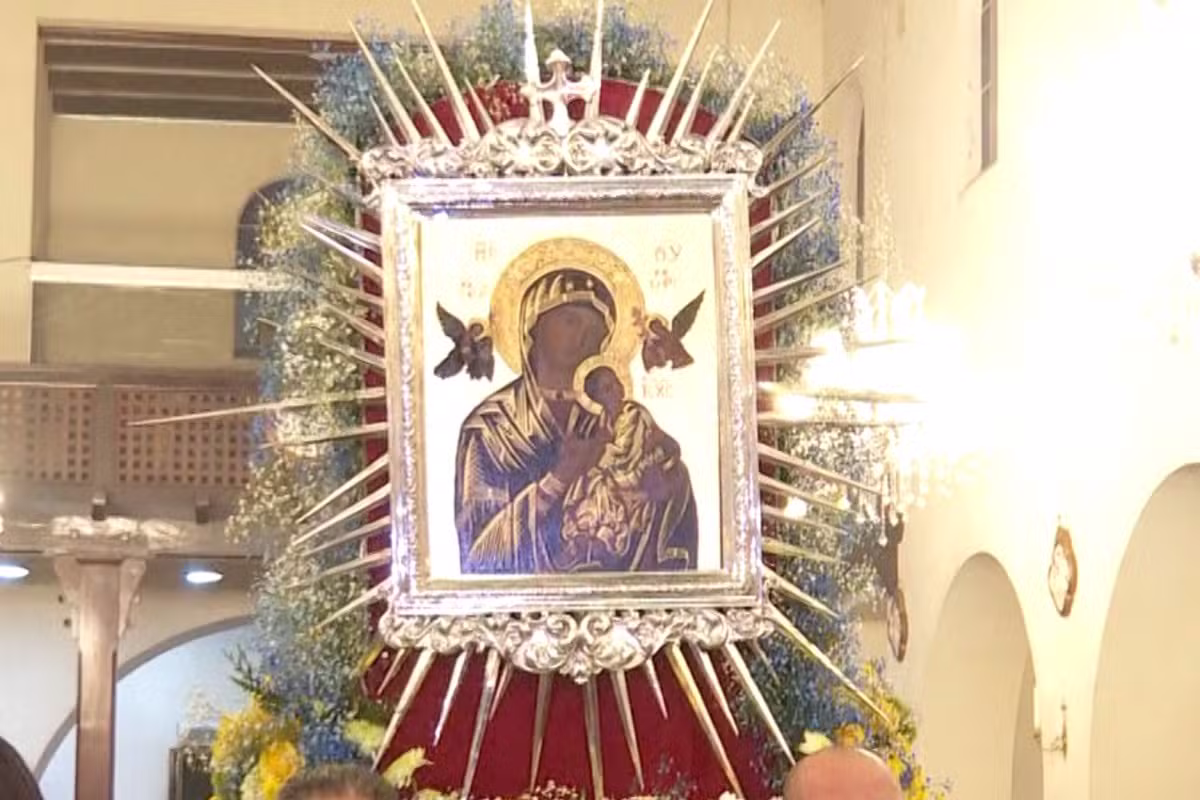 Após 87 anos, relíquia de Nossa Senhora ganha restauração e joia com terras dos 79 municípios de MS