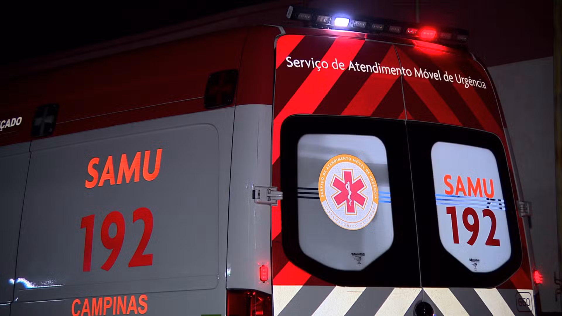 Paciente que furtou ambulância do Samu em Campinas queria jogar veículo em rio em SP, diz PM