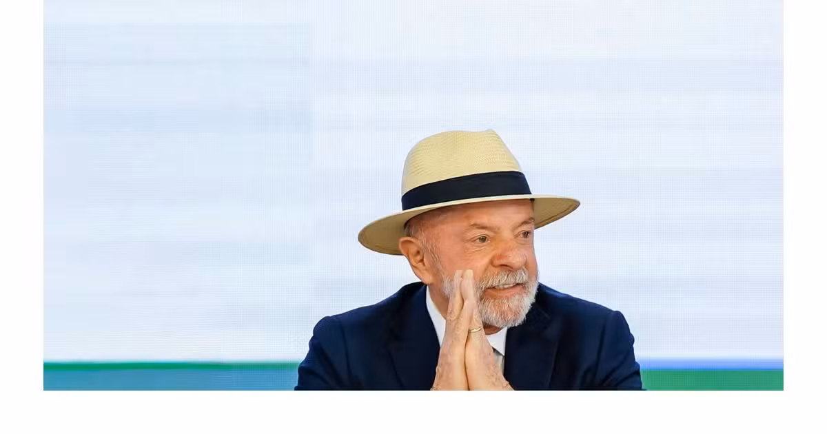 Lula diz que quem 'se meter' nas eleições brasileiras 'vai apanhar muito'