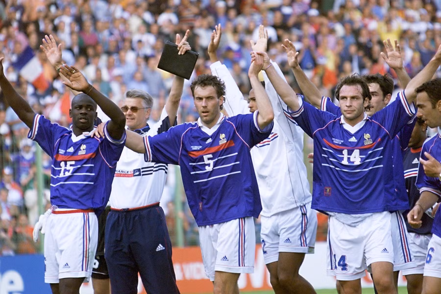 Duelo entre França e Paraguai teve o primeiro gol de ouro da história das Copas; relembre