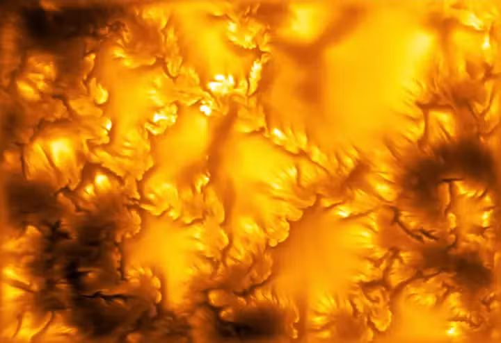 Imagens inéditas do Sol revelam detalhes nunca vistos e podem ajudar a explicar um dos maiores mistérios da estrela; vídeo