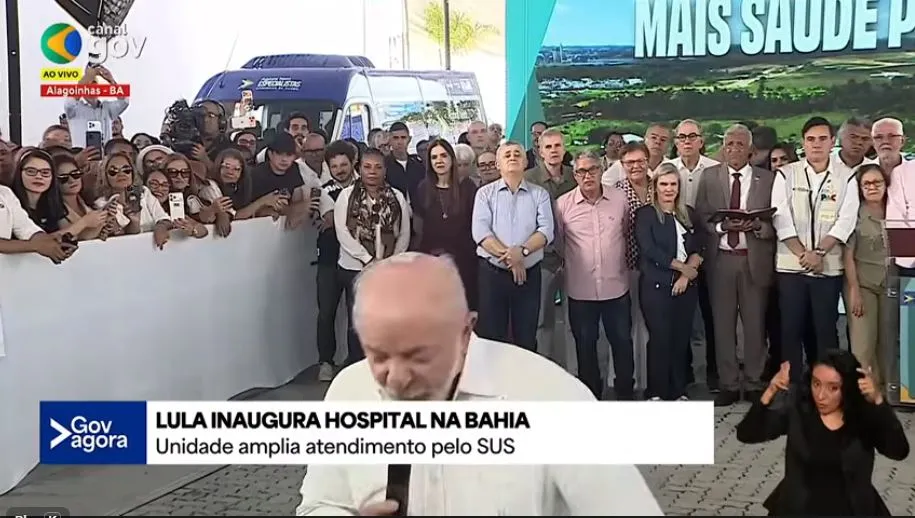 Lula mostra curativo na cabeça após retirada de câncer de pele; veja vídeo