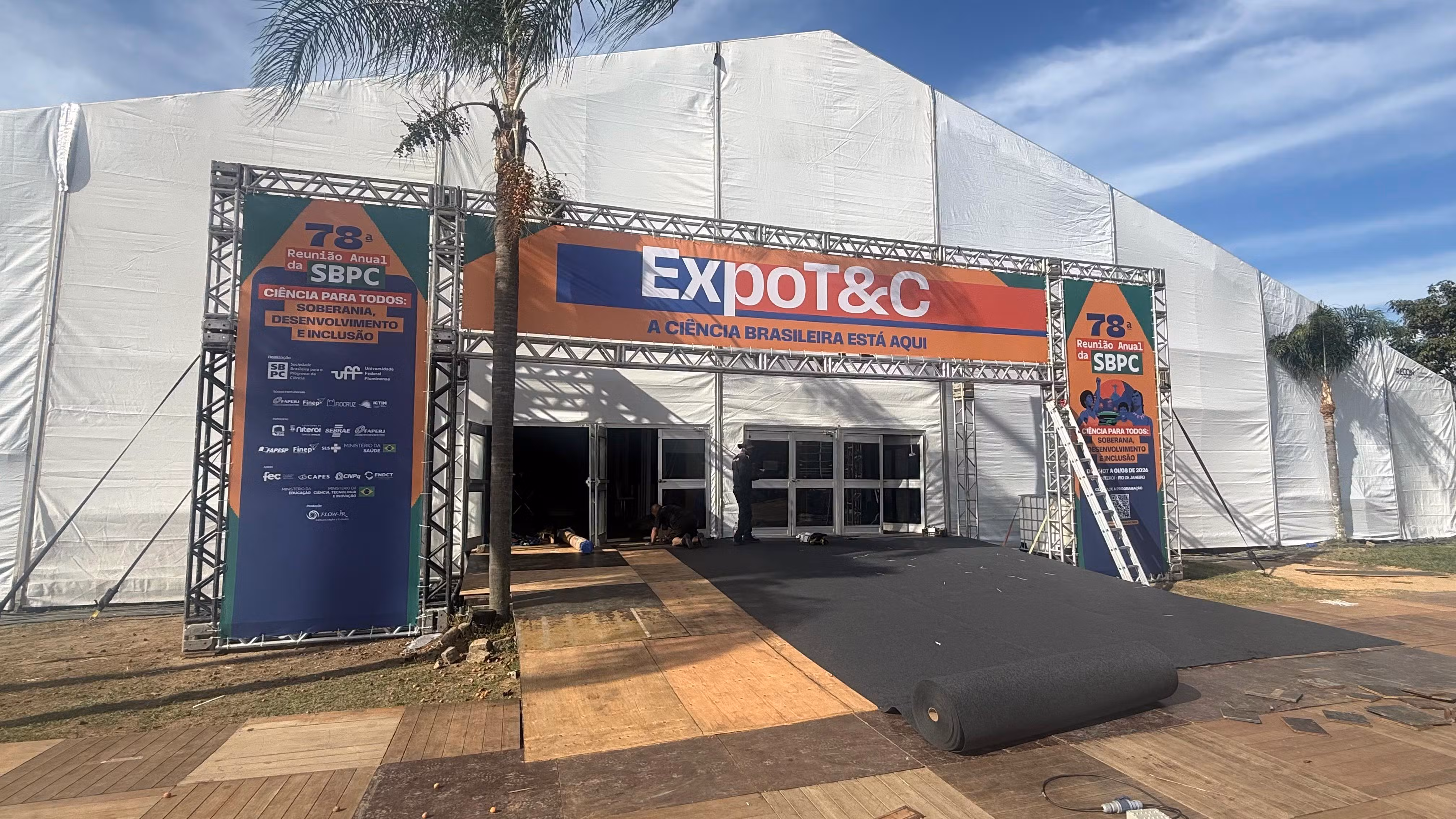 Evento científico na UFF terá robôs, planetários, shows e debates na programação aberta ao público