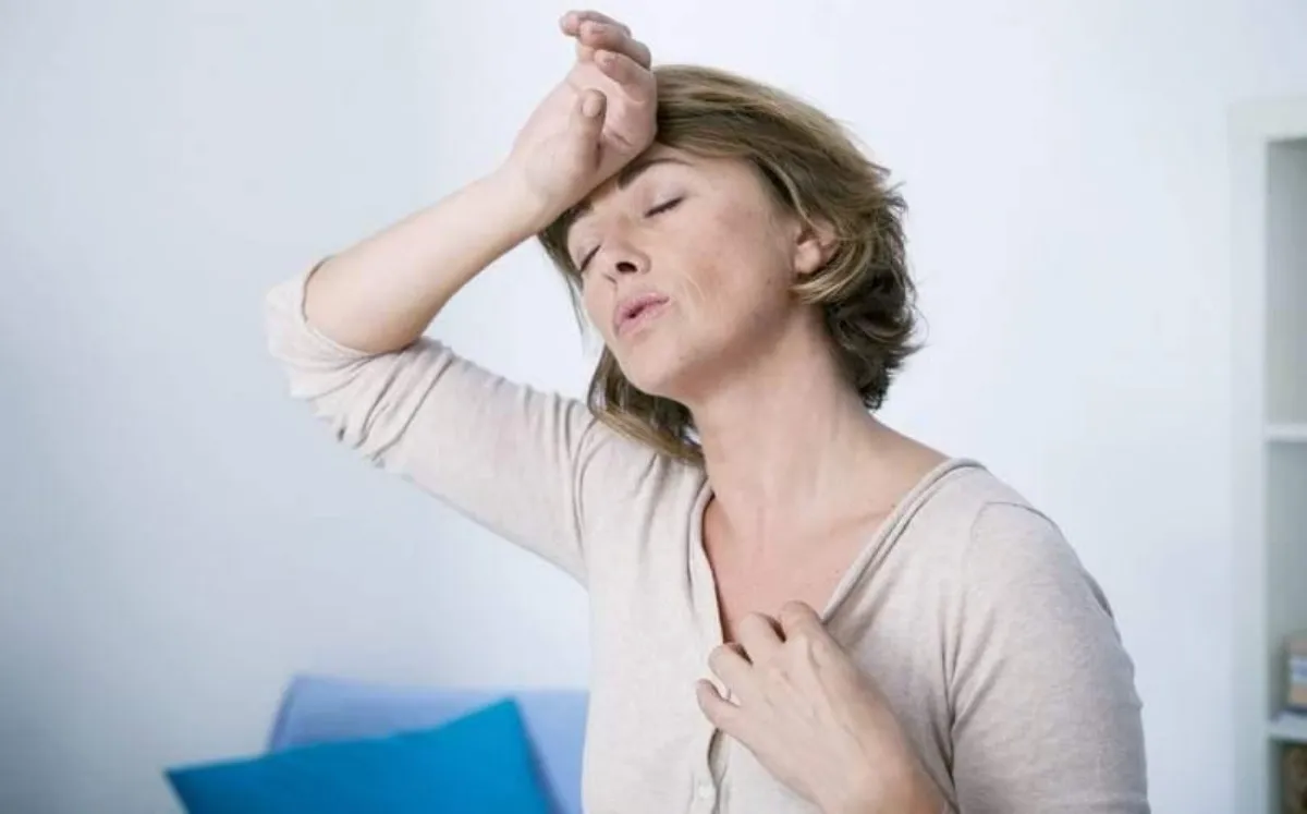 Anvisa aprova medicamento não hormonal inédito para menopausa