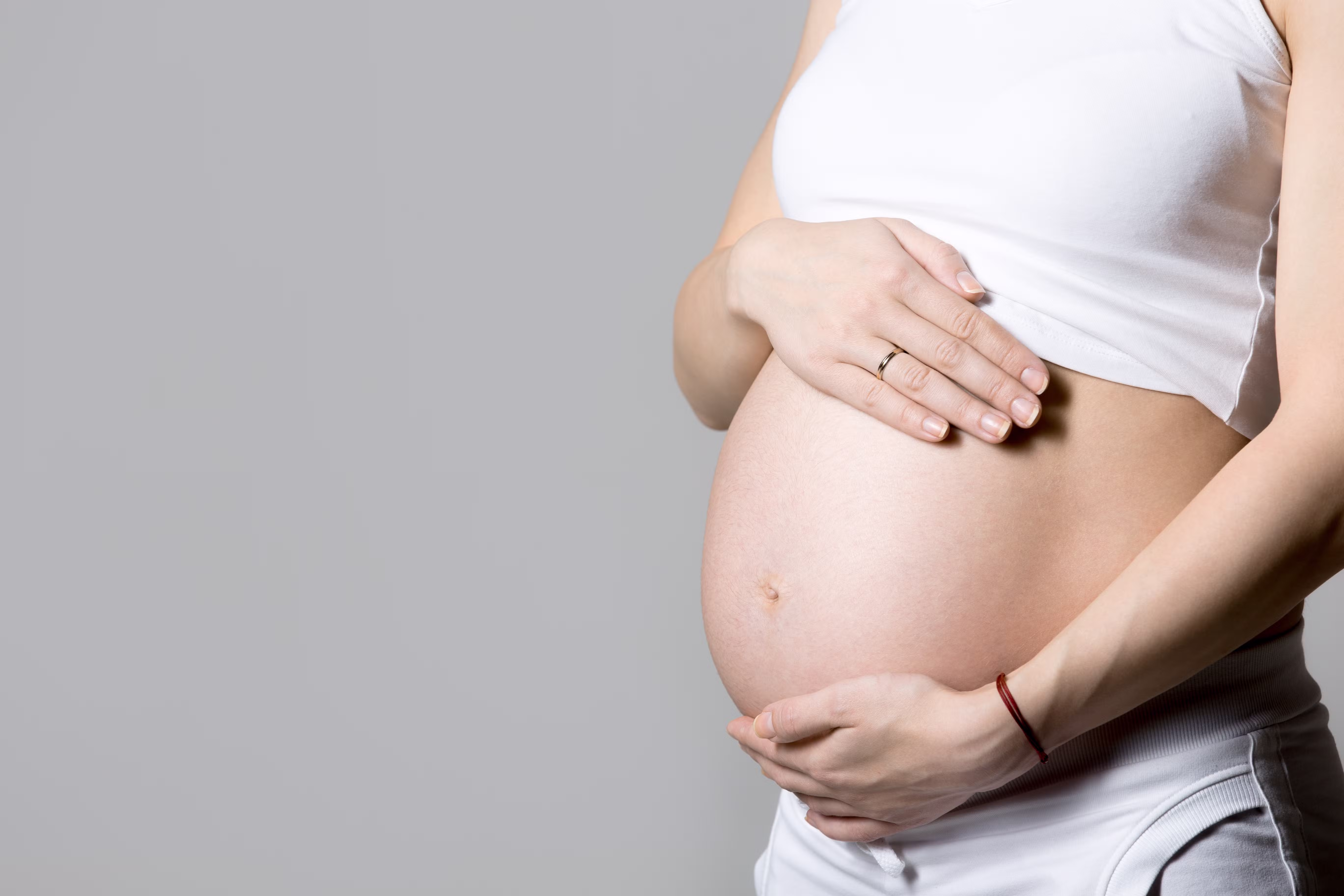 O que leva as mulheres a optarem por um parto desassistido sem parteira ou médico? Eis o que diz a pesquisa
