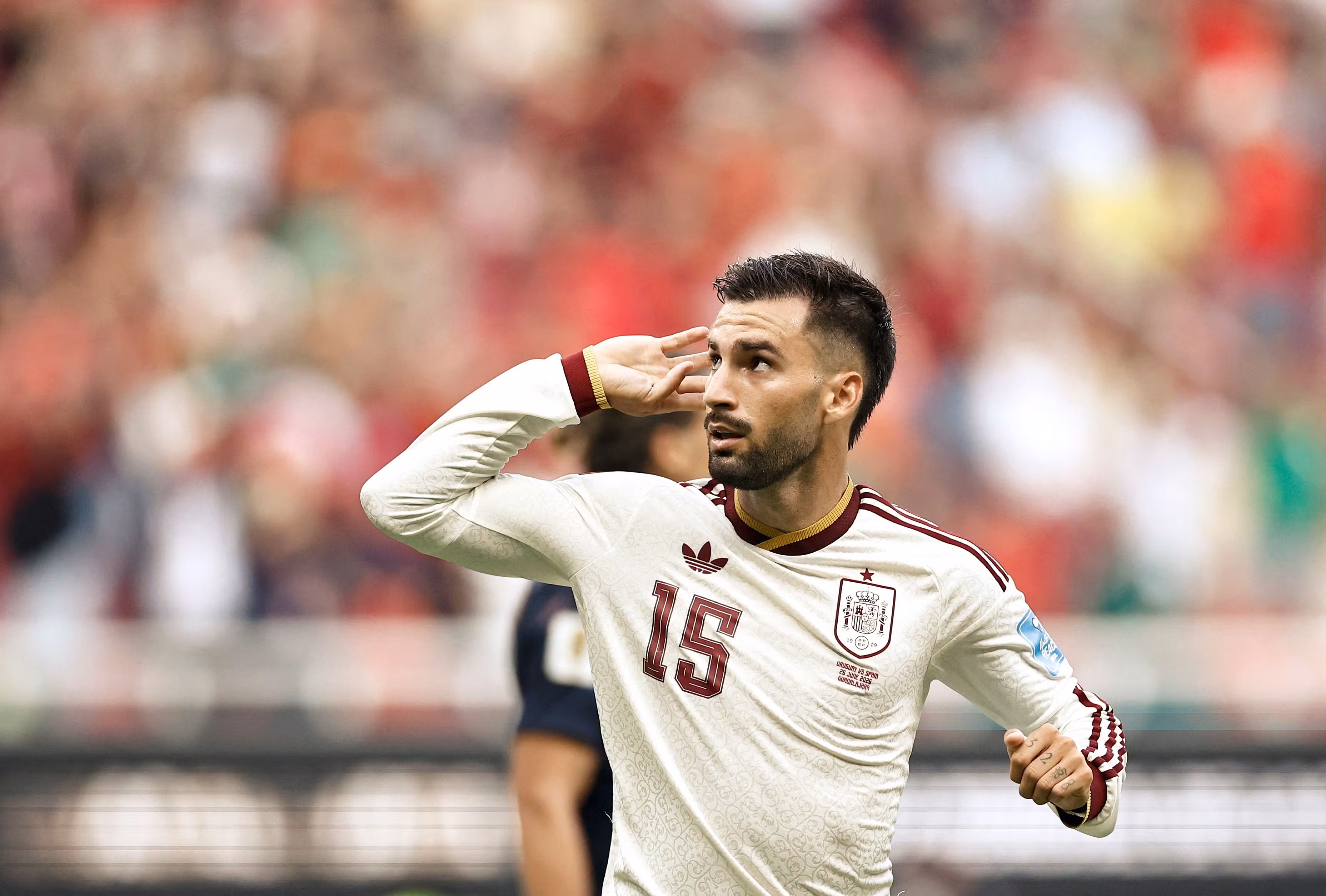 Título da Espanha faz meio-campista alcançar feito inédito na história do futebol; entenda