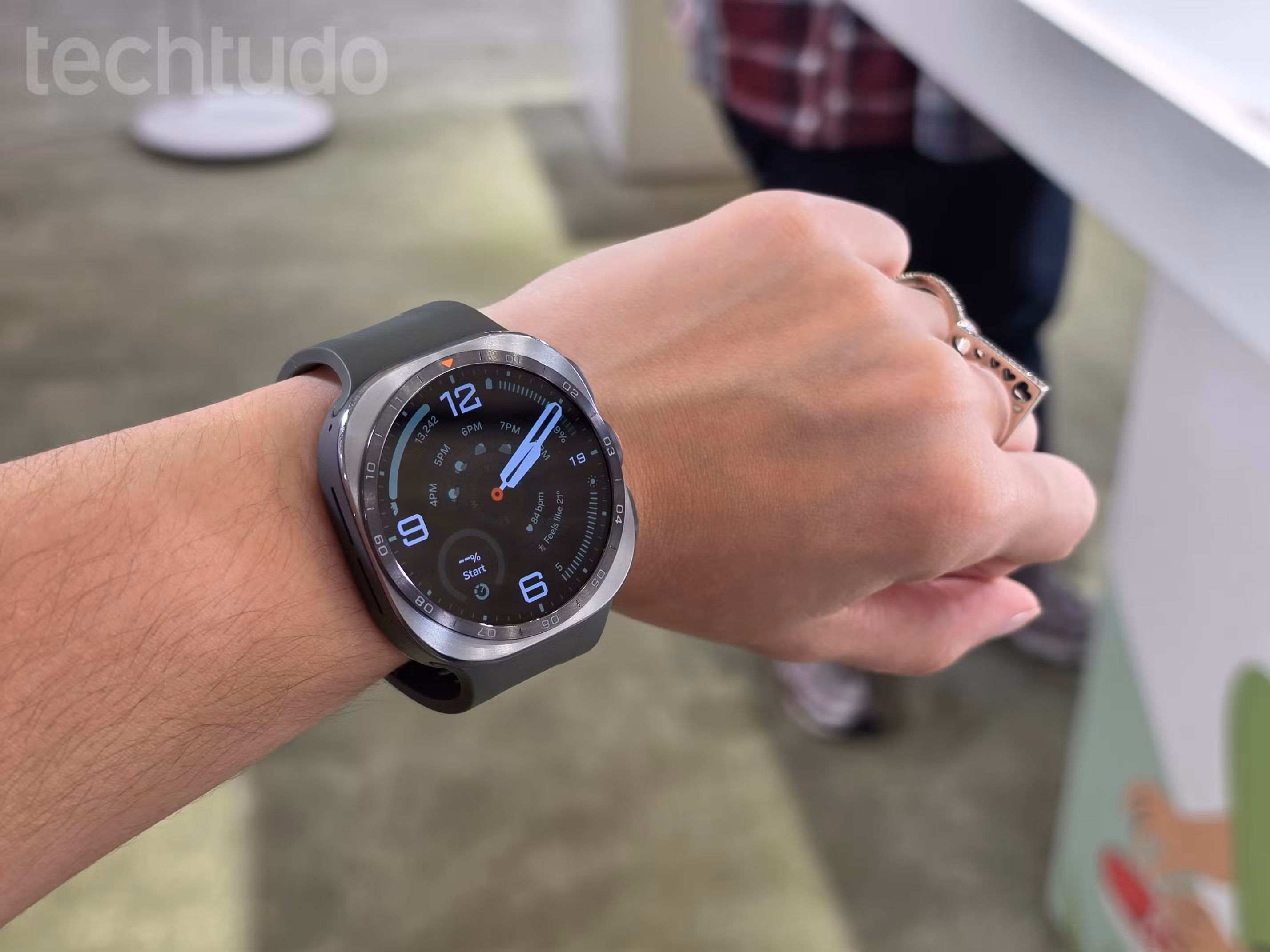 Galaxy Watch Ultra 2: preço e análise da ficha técnica do smartwatch Samsung