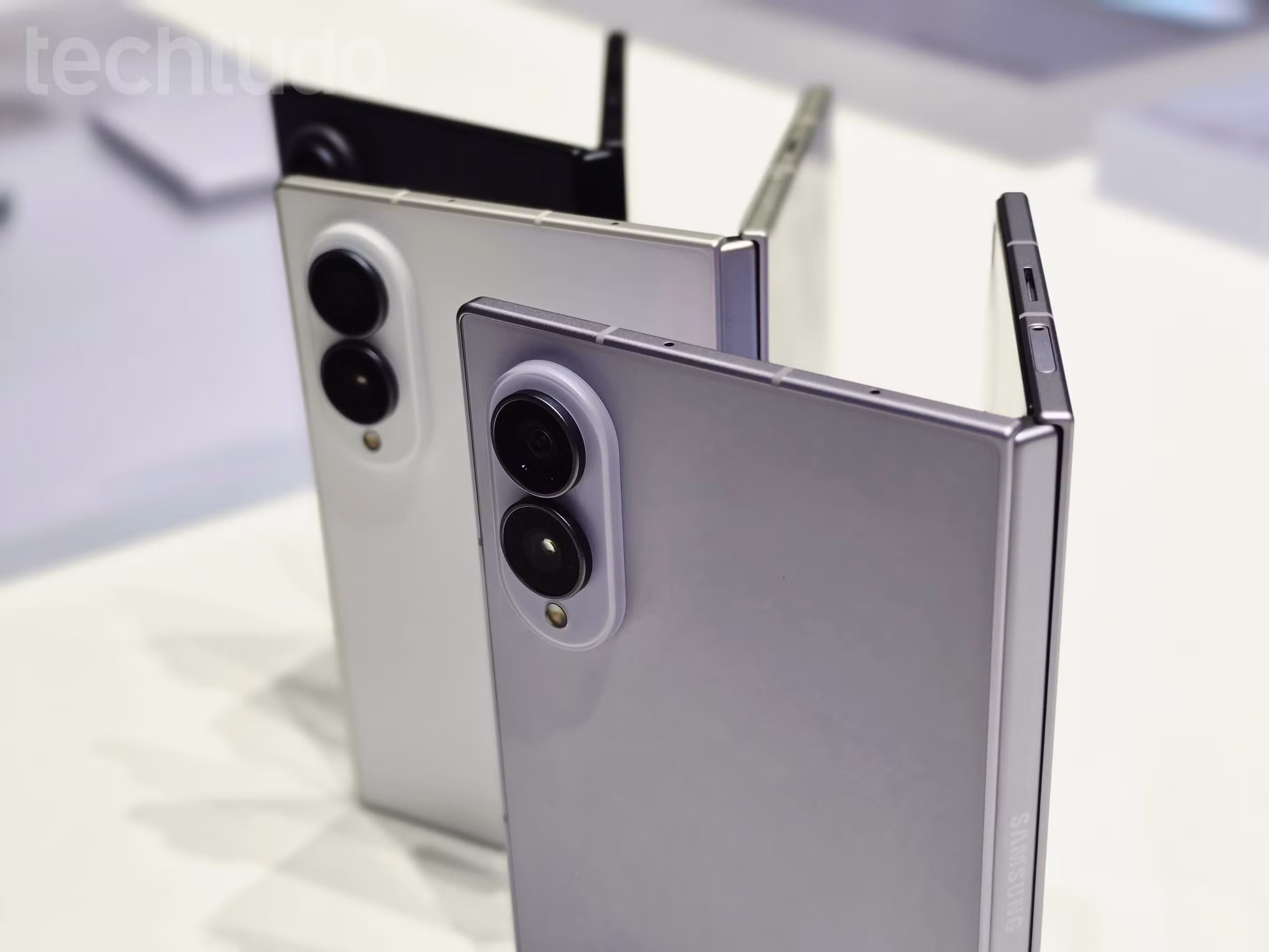 Galaxy Z Fold 8: veja preço e ficha técnica do dobrável "passaporte" da Samsung
