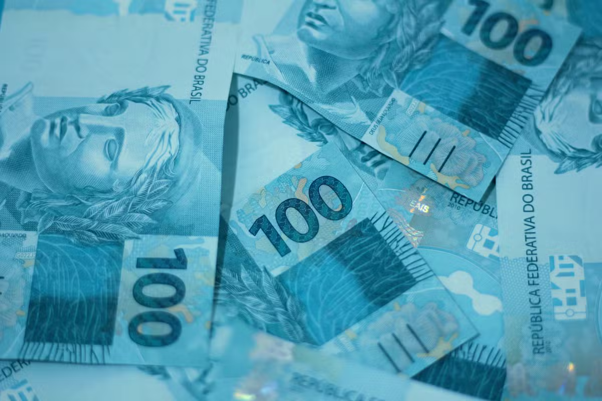Arrecadação federal total soma R$ 235,566 bilhões em agosto, informa Receita