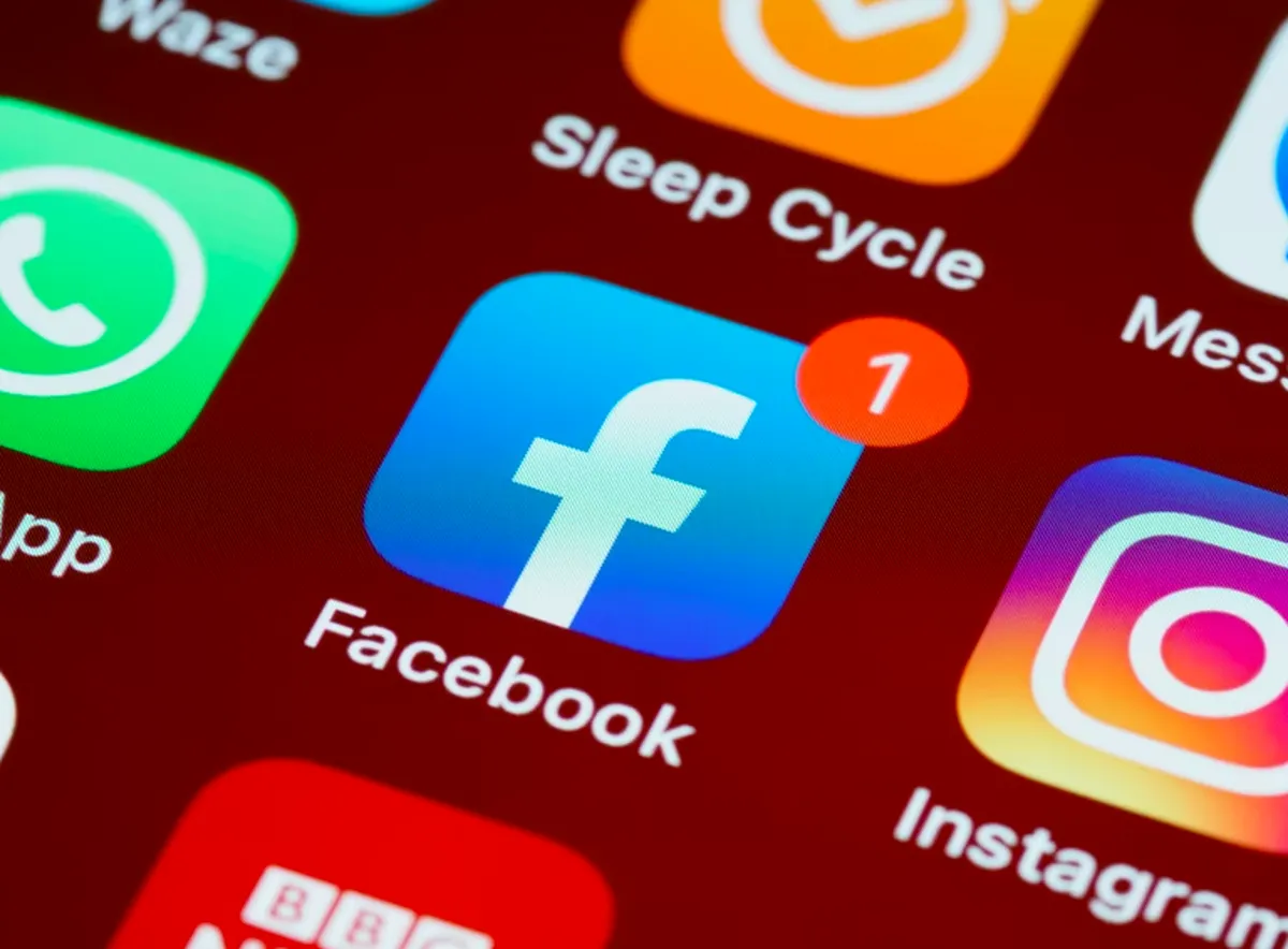 Agência federal começa a monitorar 22 plataformas digitais e redes sociais no país