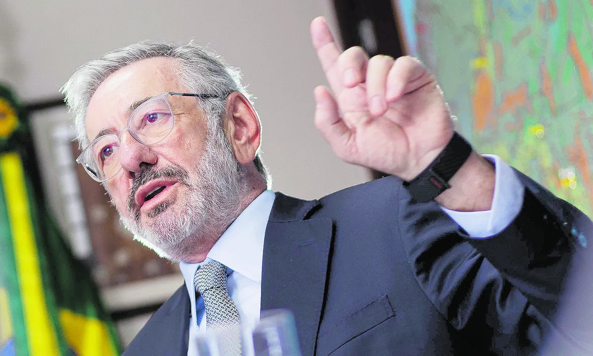 Governo propõe aos EUA 'mapa do caminho' para contornar tarifa de 25%, mas Pix é inegociável