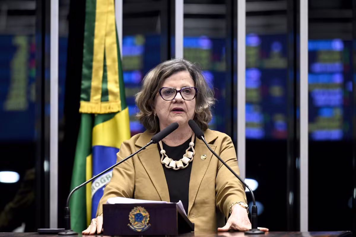 Flávio incentivou tarifaço contra o Brasil por razões políticas, diz Teresa Leitão