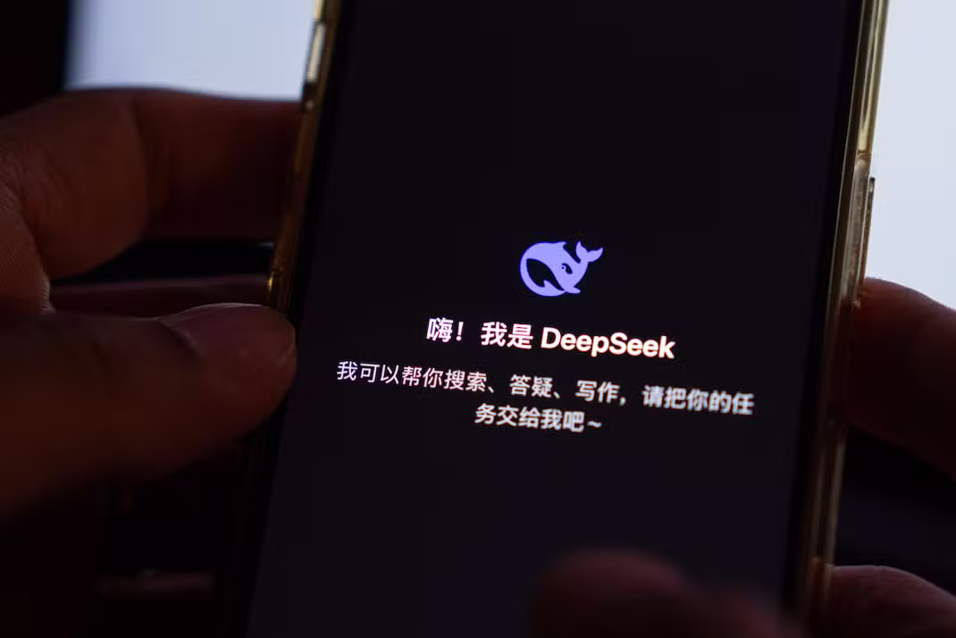 Chinesa DeepSeek avalia levantar mais recursos, segundo reportagens