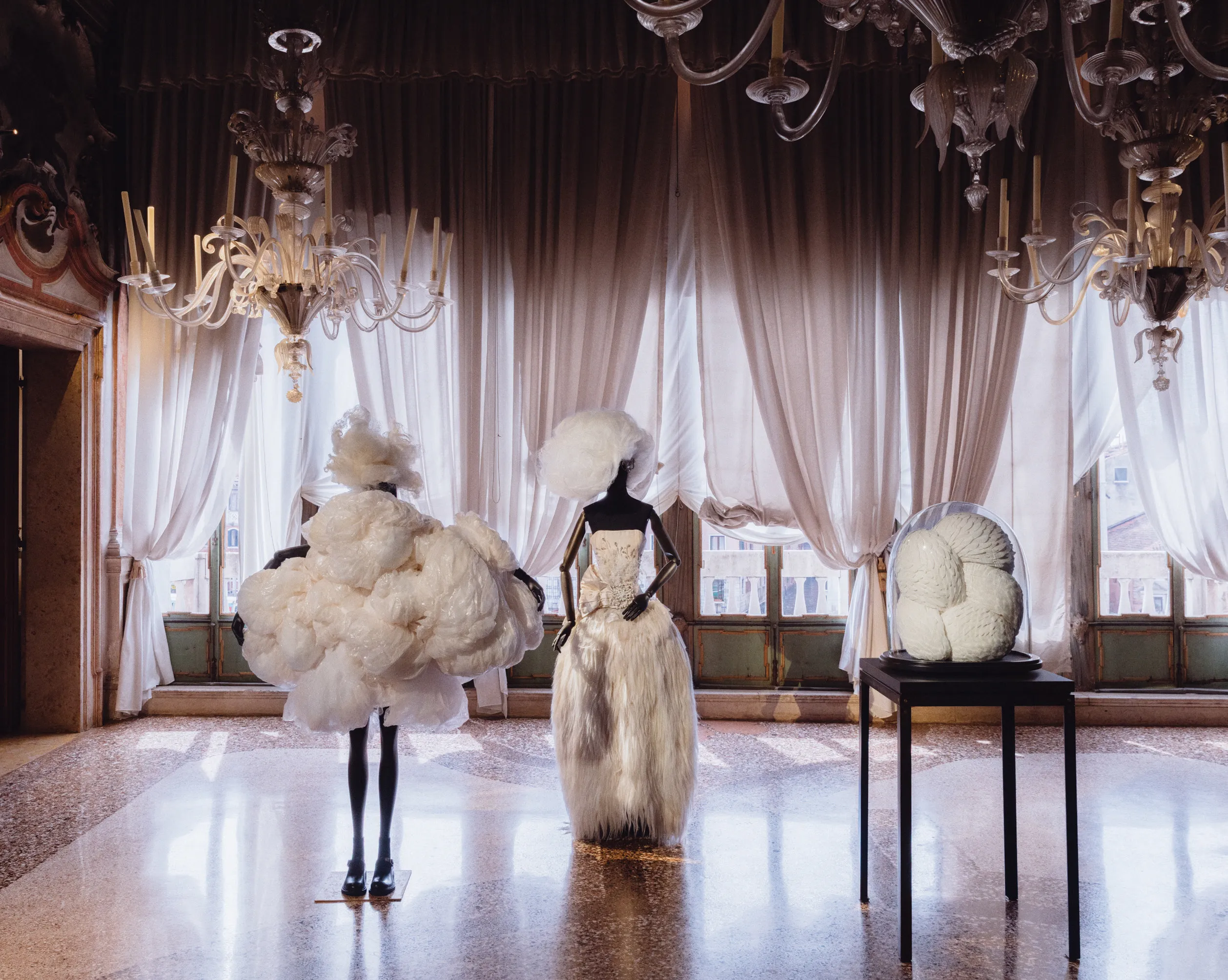 Dries Van Noten transforma palácio histórico de Veneza em fundação de moda e arte