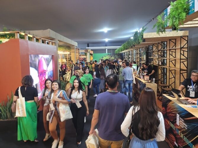 Direto do Amazônia Summit 2026: como farinha, açaí e mel estão convertendo tradição em ativo de mercado