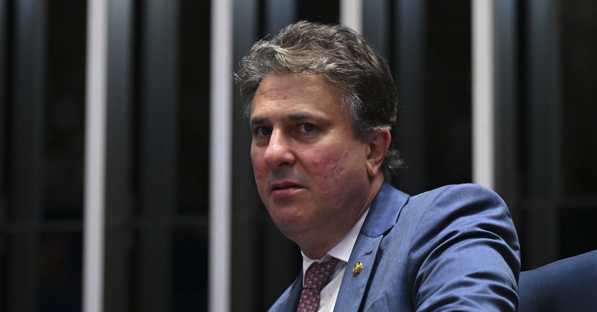 Ex-ministro de Lula, Camilo Santana assume liderança do PT no Senado