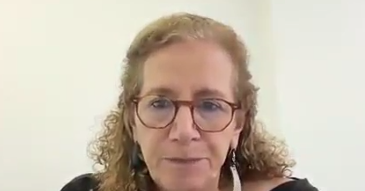 Gestores não priorizam a Lei Maria da Penha, critica Jandira Feghali