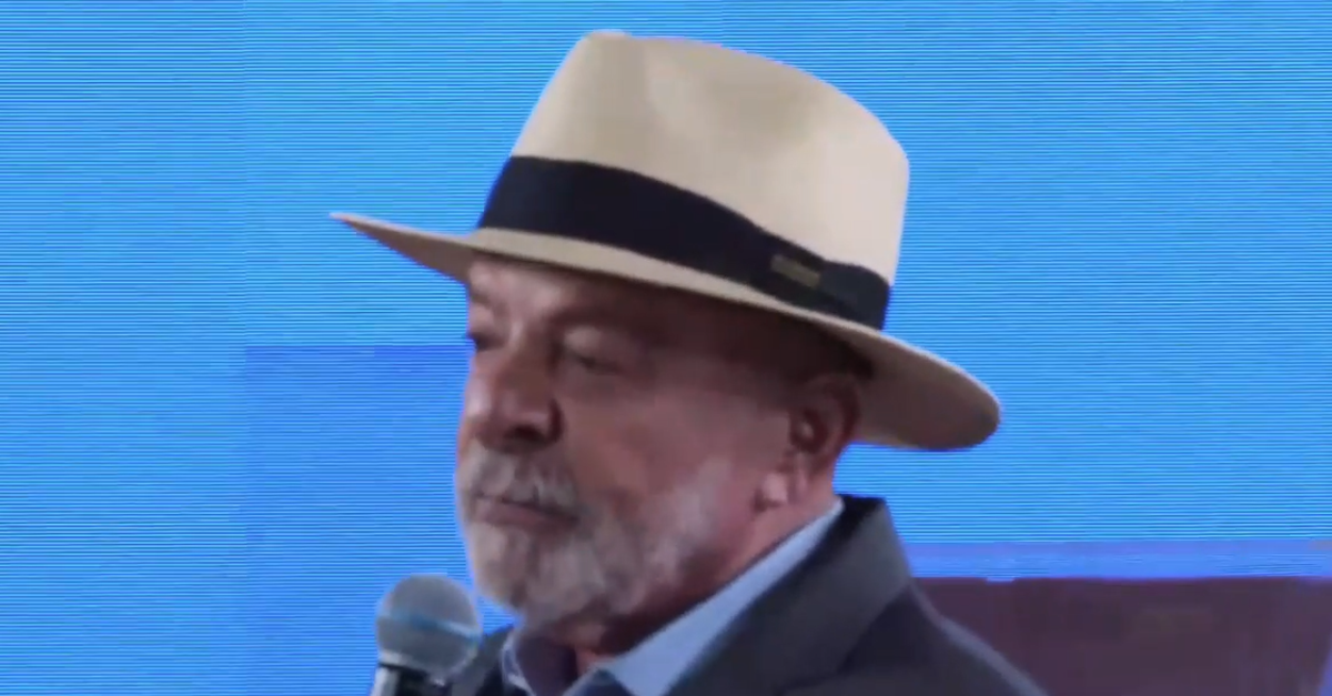 Lula diz que Pazuello "sabia de tudo, menos de SUS" na pandemia